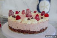 No-Bake Keto Strawberry Cheesecake: Low-Carb Recipe
