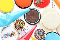 Glaze Icing Recipe for Cakes, Donuts, and Pastries