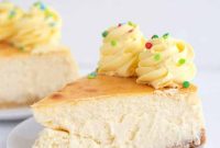 Creamy Sugar Cookie Cheesecake Recipe