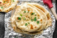 Homemade Garlic Pita Bread Recipe