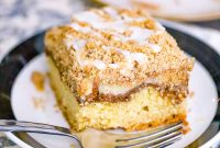 Cream Cheese Crumble Coffee Cake Recipe