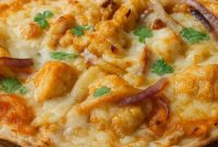 Crispy Buffalo Chicken Tortilla Pizza