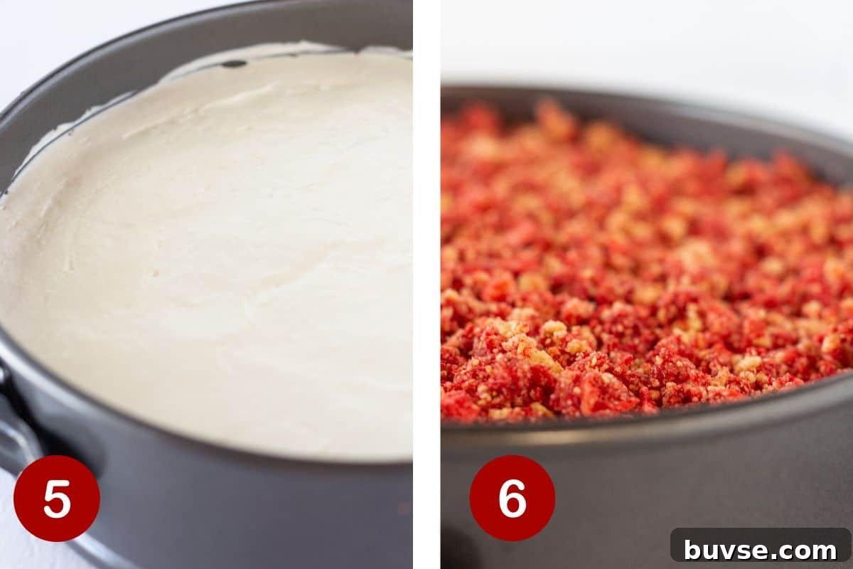 No-Bake Strawberry Crunch Cheesecake Recipe 6 Steps 5 and 6 of making no bake strawberry crunch cheesecake. 5, add the remaining filling to the top of strawberry layer. 6, top with strawberry crunch topping and refrigerate.