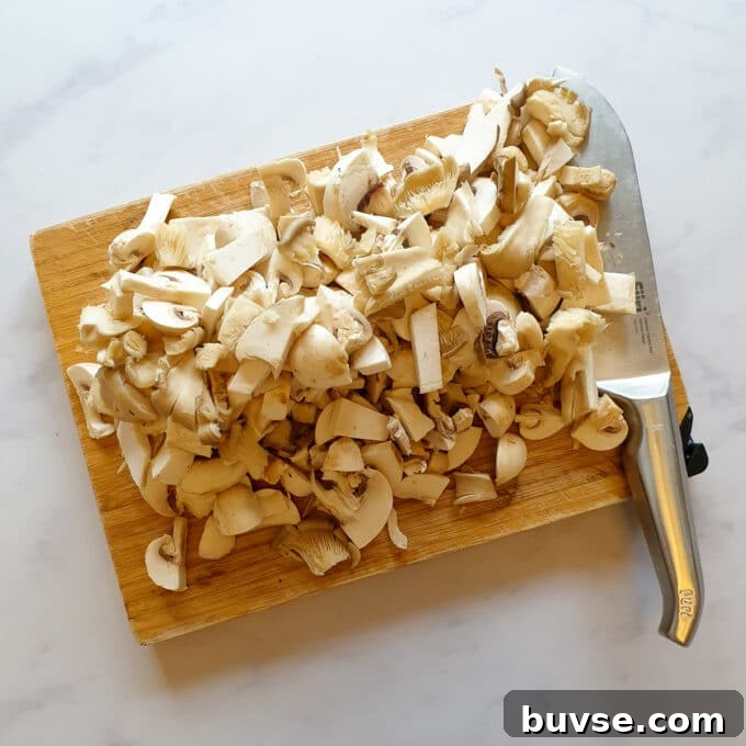 Creamy Vegan Porcini Mushroom Soup Recipe 6 img 11294 5