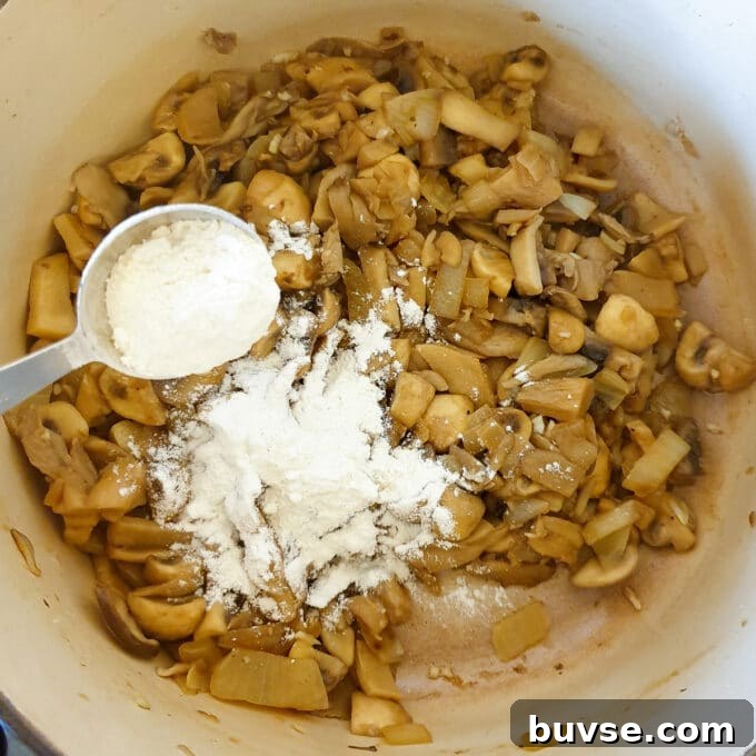 Creamy Vegan Porcini Mushroom Soup Recipe 8 img 11294 7