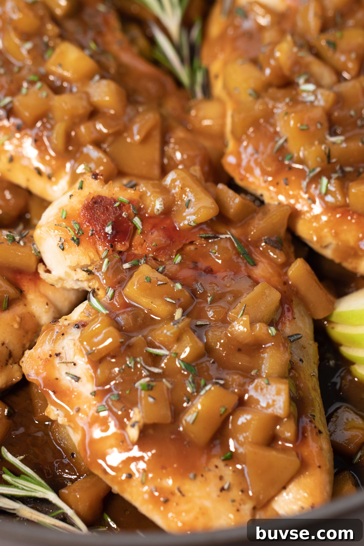 One-Pan Chicken in Apple Cider Sauce Recipe 4 chicken with apple cider sauce