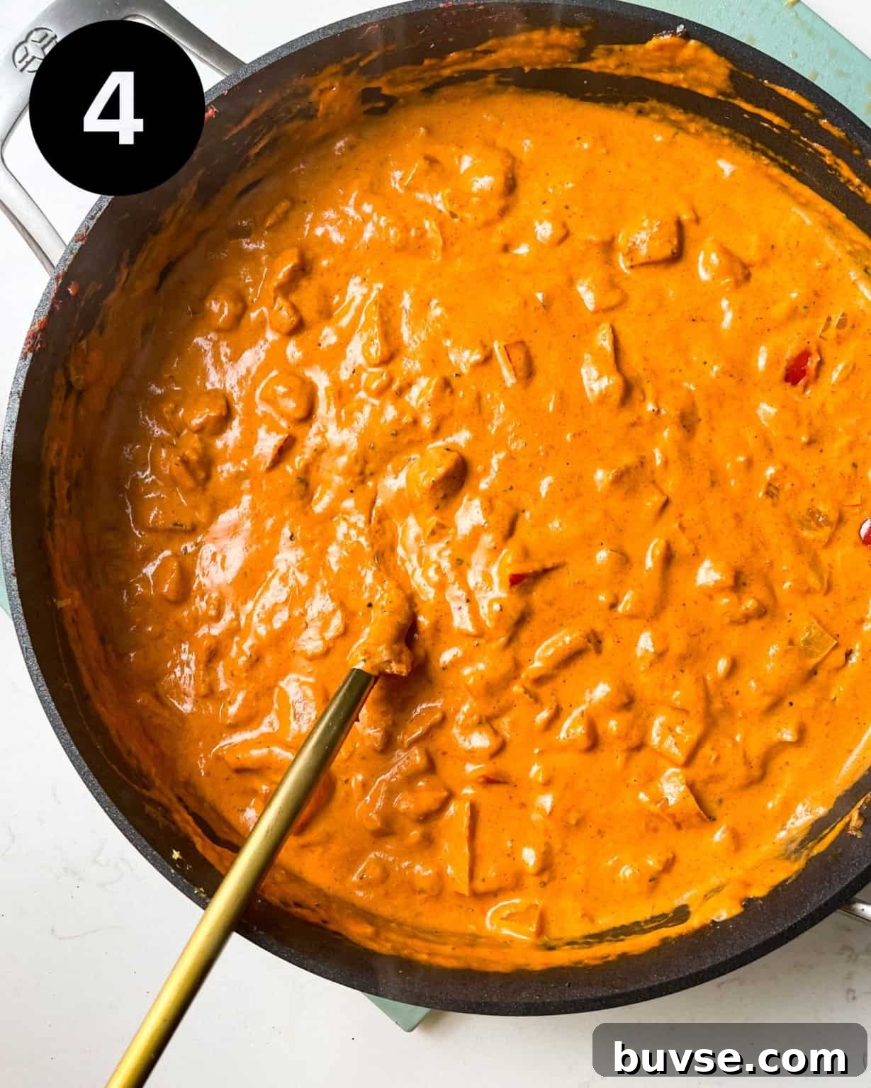 creamy caju sauce in a pan.