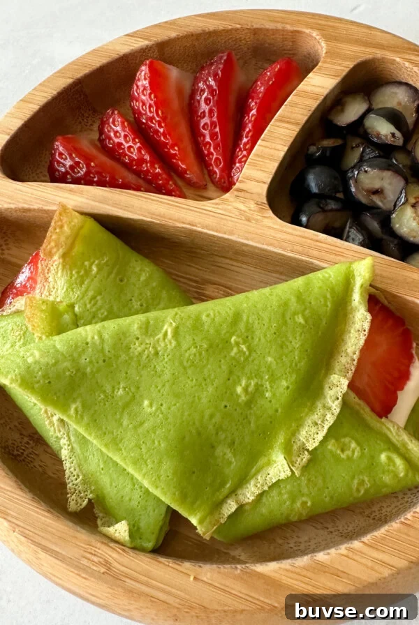 Spinach and Apple Baby Puffs Recipe for Babies 11 Spinach crepes filled with yogurt and strawberries.