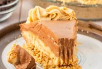 Costco Copycat Peanut Butter Chocolate Cream Pie Recipe