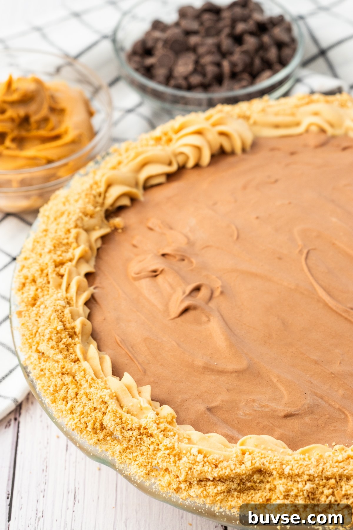 chocolate peanut butter pie