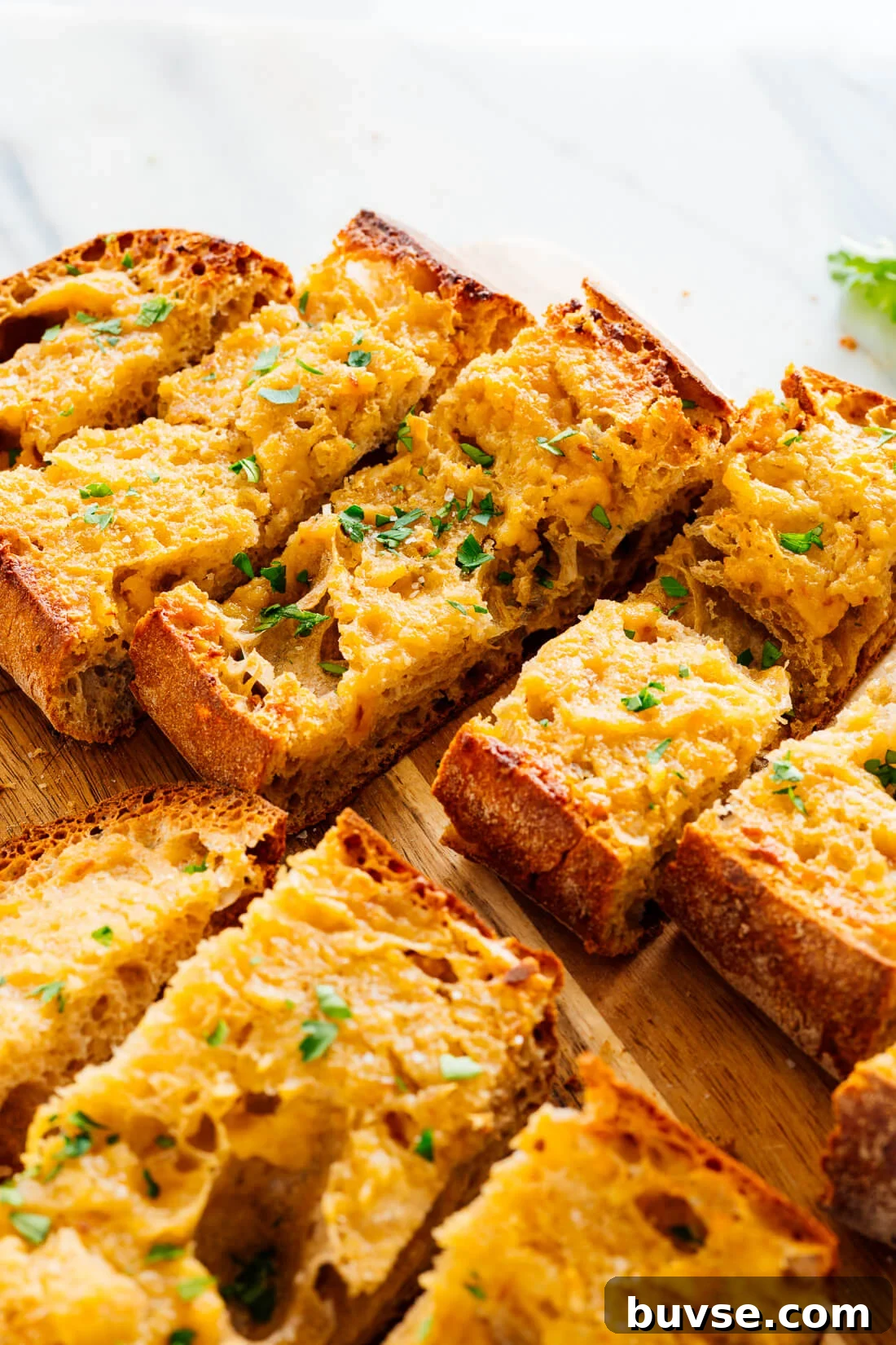 roasted garlic bread
