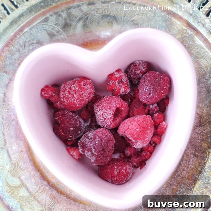Raspberries coated in chocolate for a quick dessert