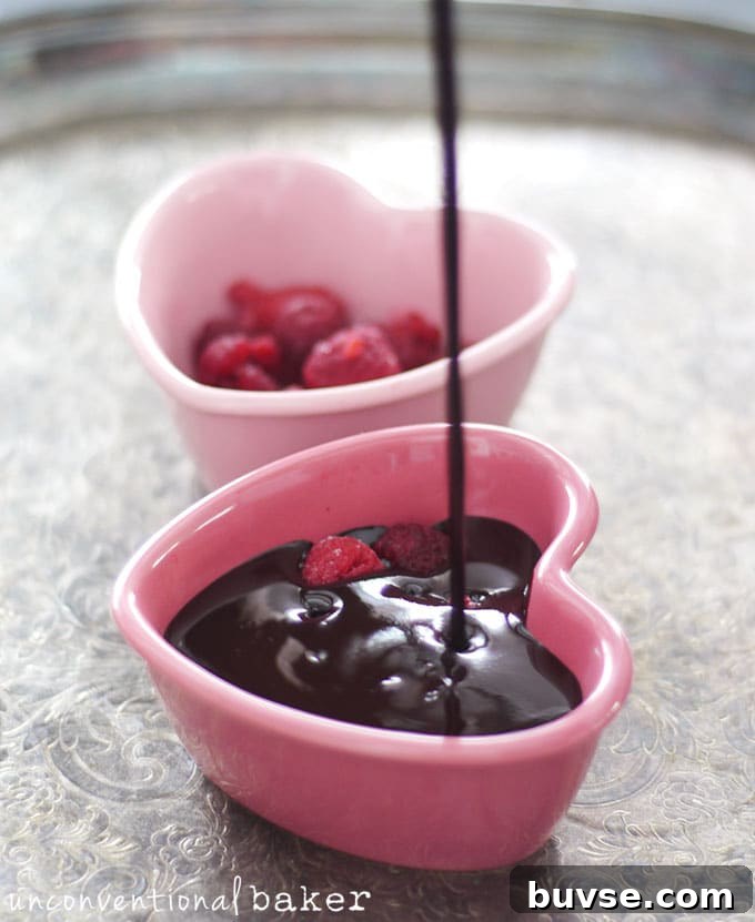 Silky chocolate sauce for coating raspberries