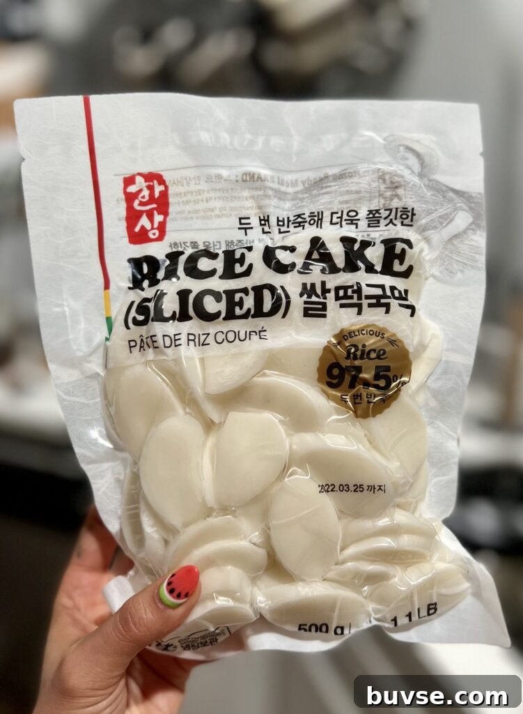 Tteok mandu guk bowl