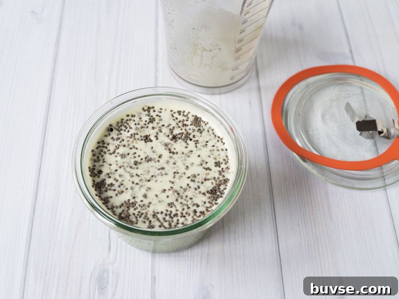 Green tea with chia seeds image
