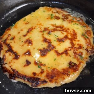 Garlic Cheese Naan