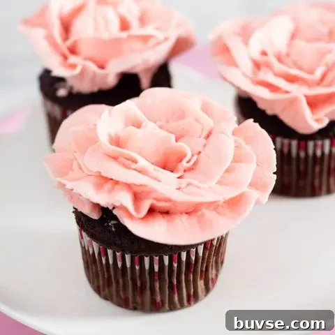 This tutorial shows you how to use frosting to turn your cupcakes into rose cupcakes using buttercream frosting and a few piping tools.