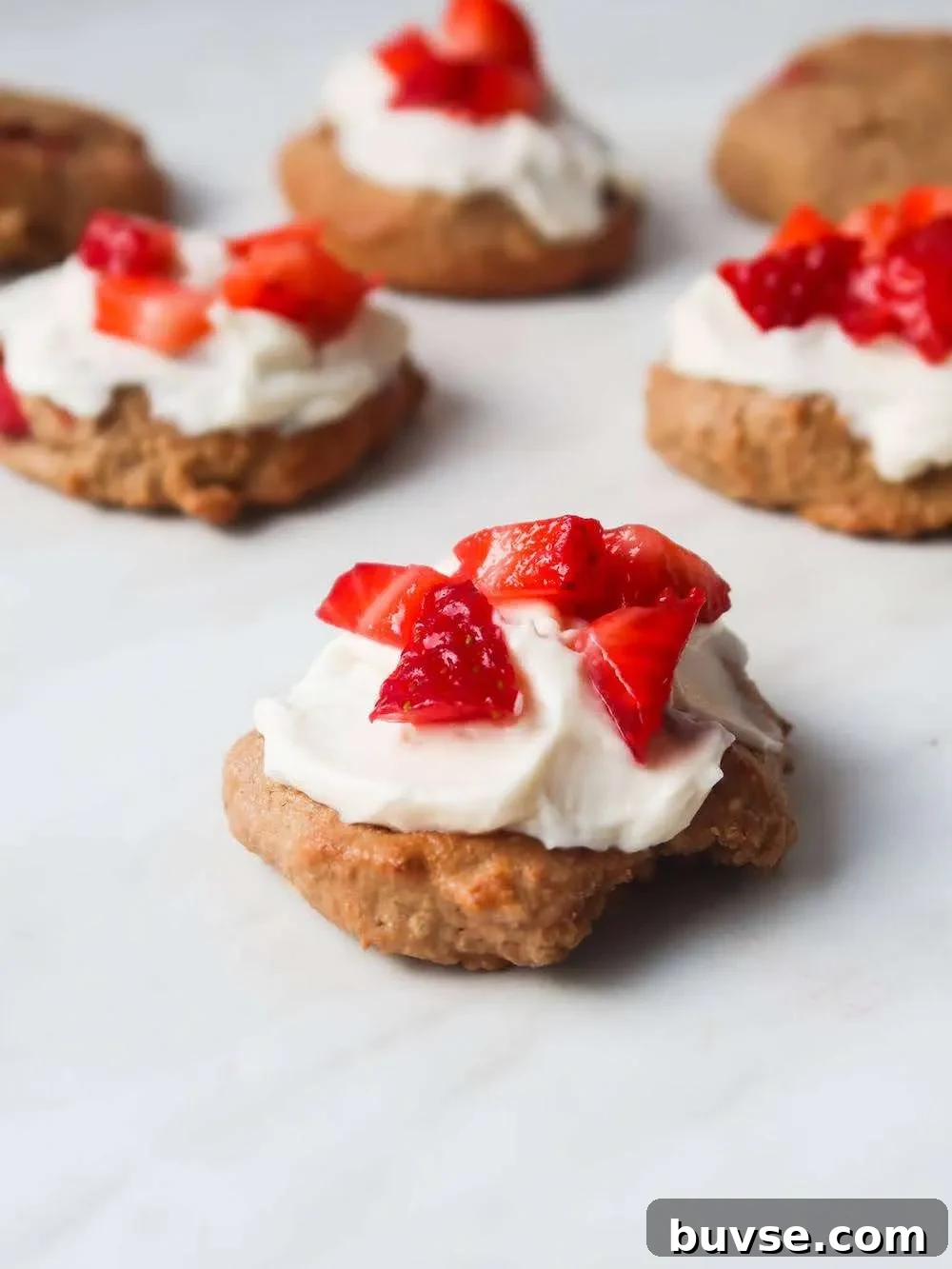 Strawberry shortcake cookies