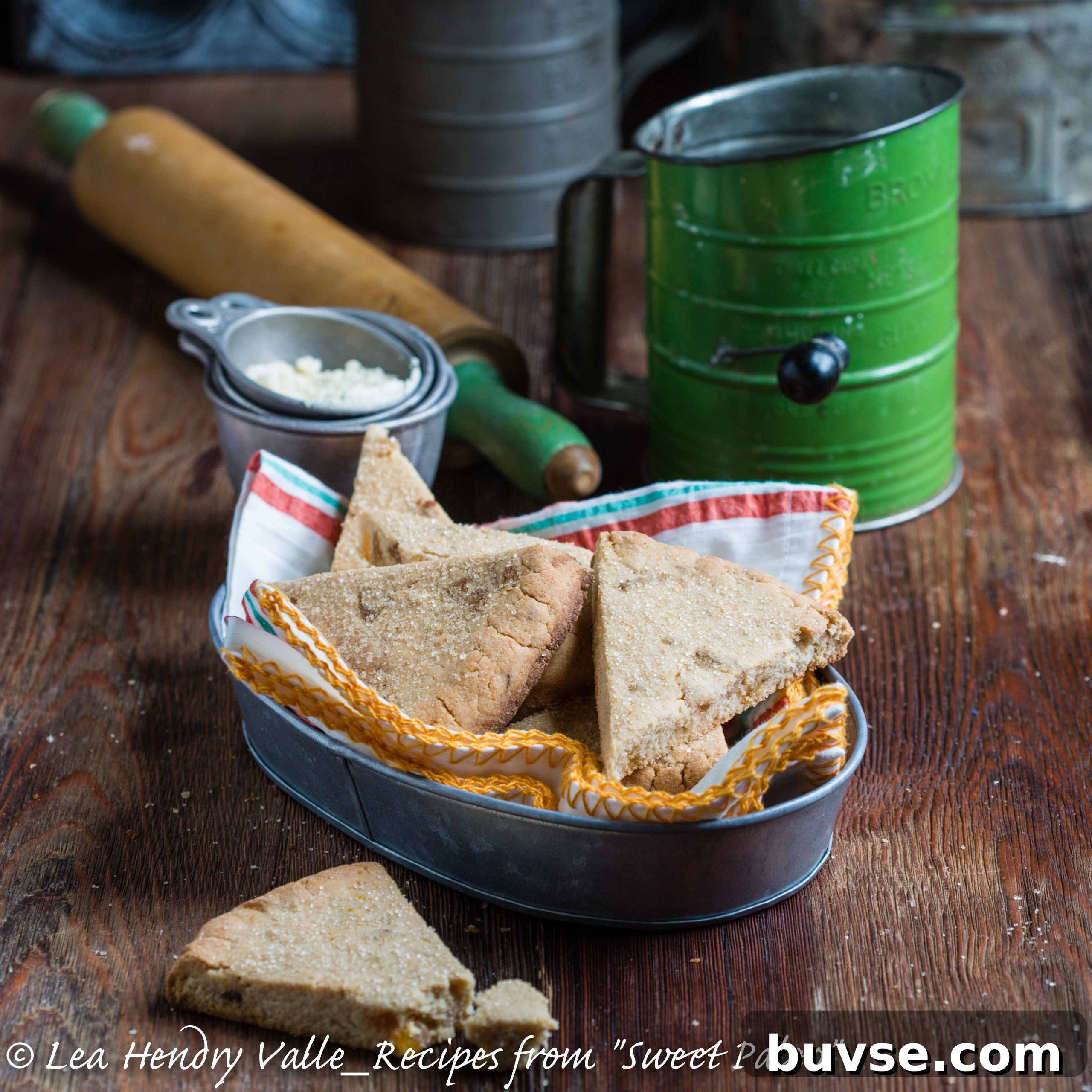 Crystallized Ginger Paleo Scones